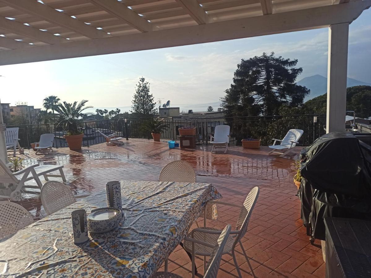 Villa La Terrazza Quisisana Sorrento Coast à Castellammare di Stabia Extérieur photo