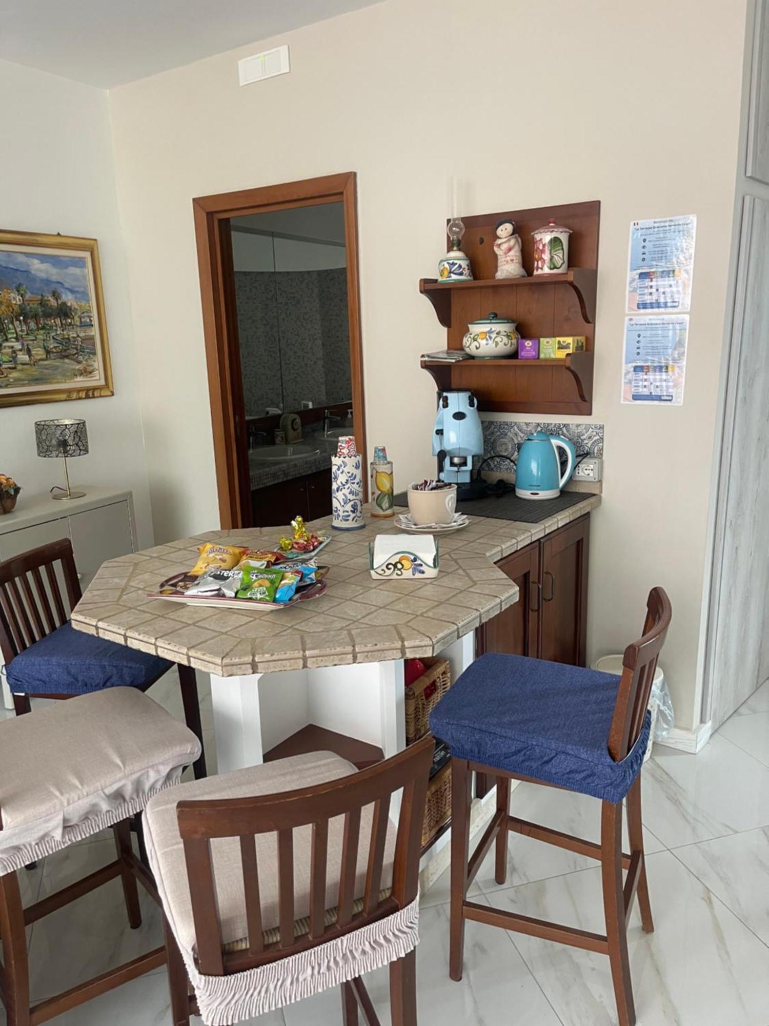 Villa La Terrazza Quisisana Sorrento Coast à Castellammare di Stabia Extérieur photo